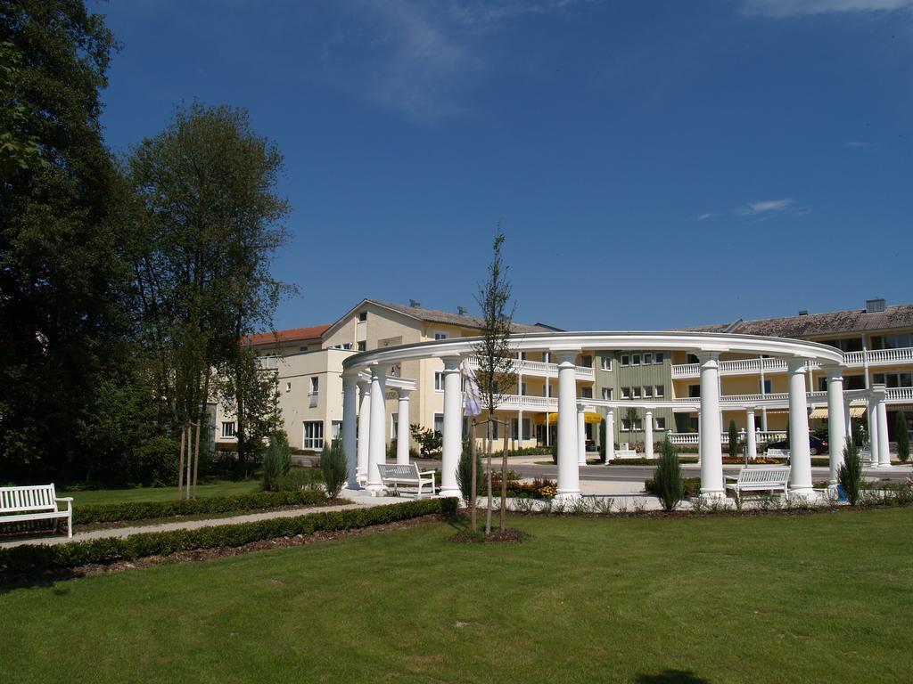 Kurhotel Kaiser Trajan Bad Gogging Bagian luar foto